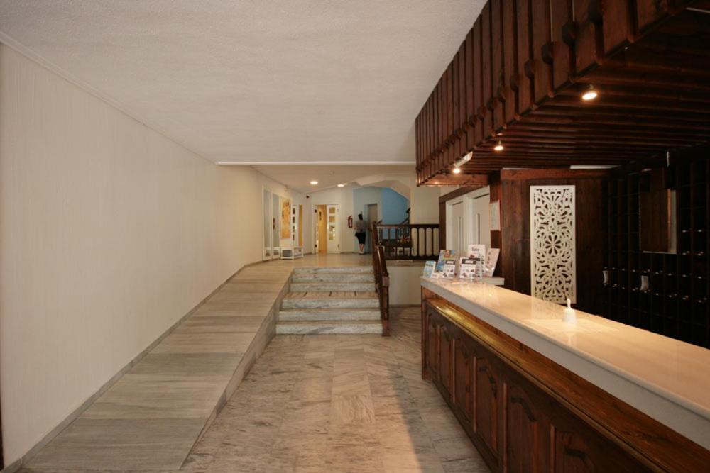 بساليدي Theodorou Beach Hotel Apartments المظهر الخارجي الصورة